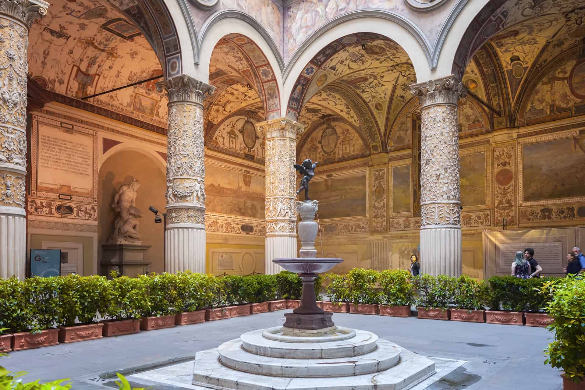 cour palazzo vecchio