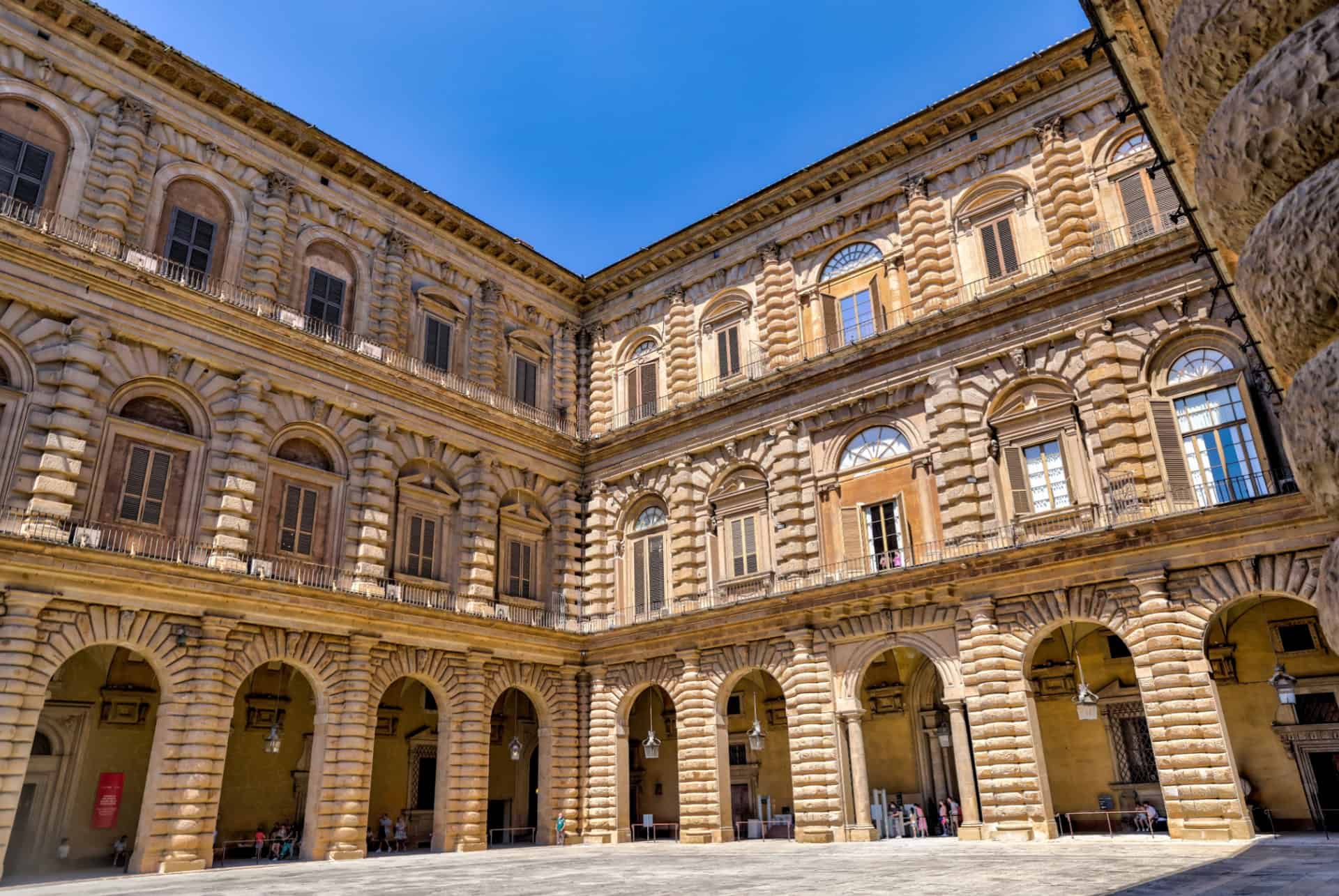 palazzo pitti proche du ponte vecchio