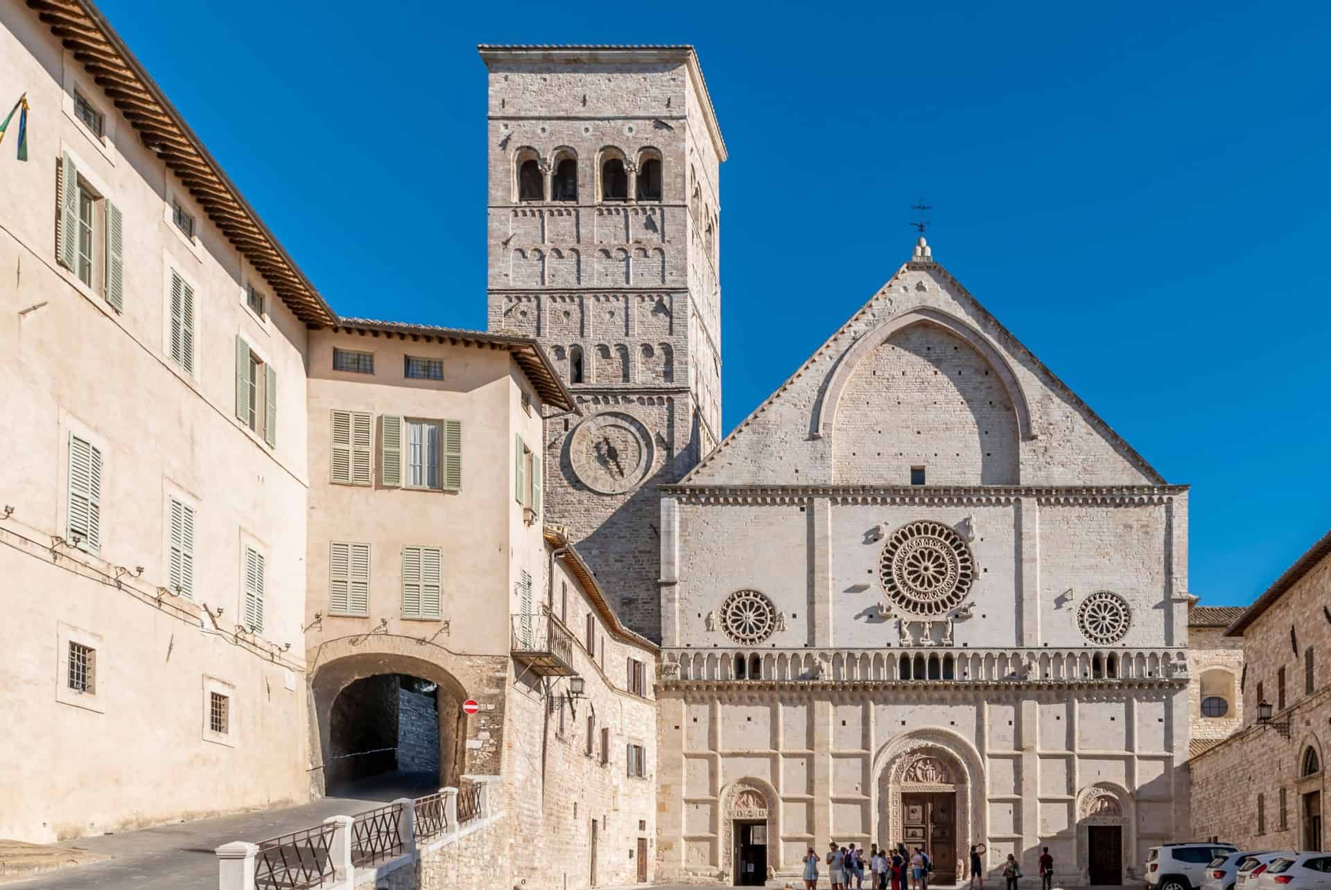 cathedrale saint rufin