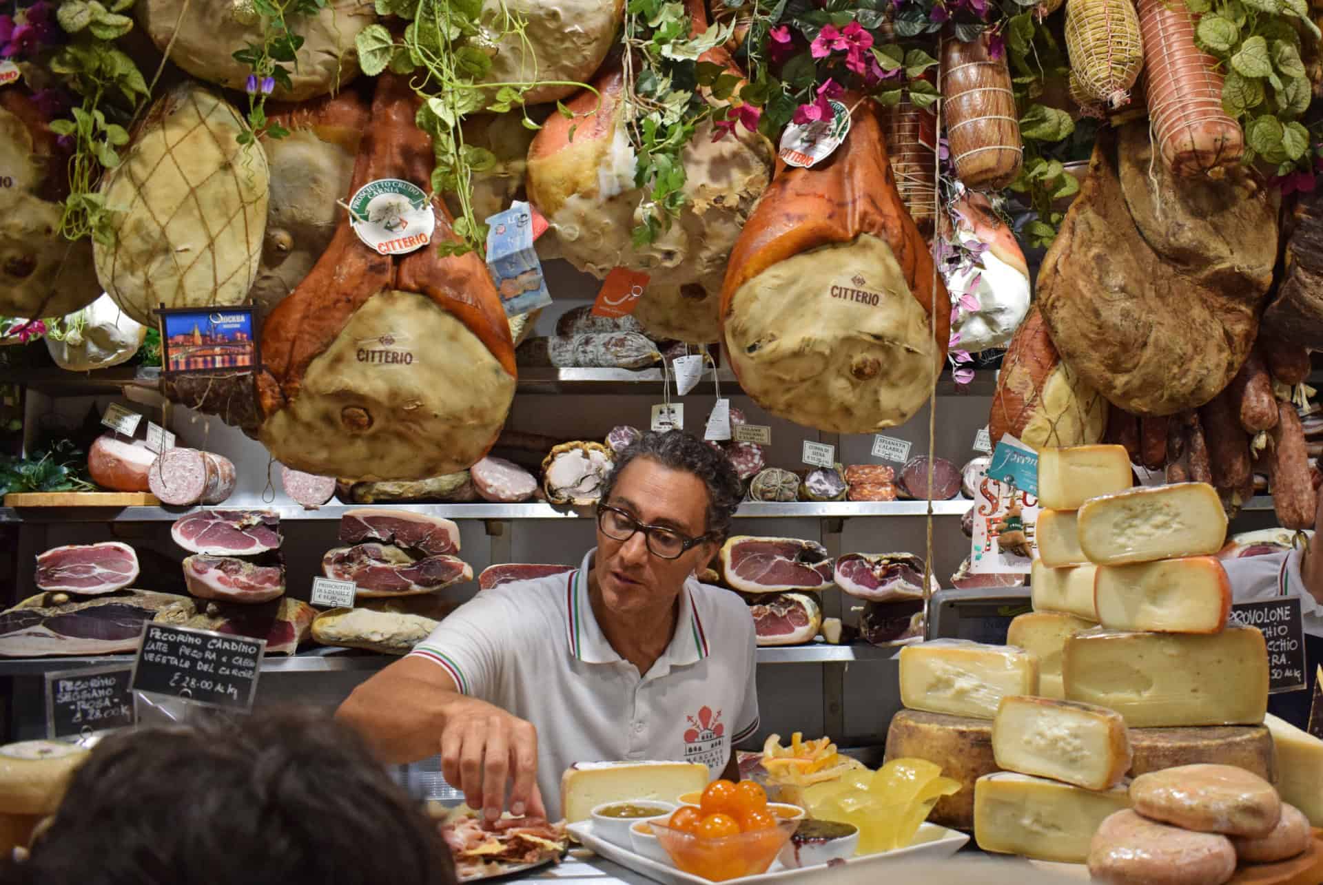 traiteur au marché san lorenzo