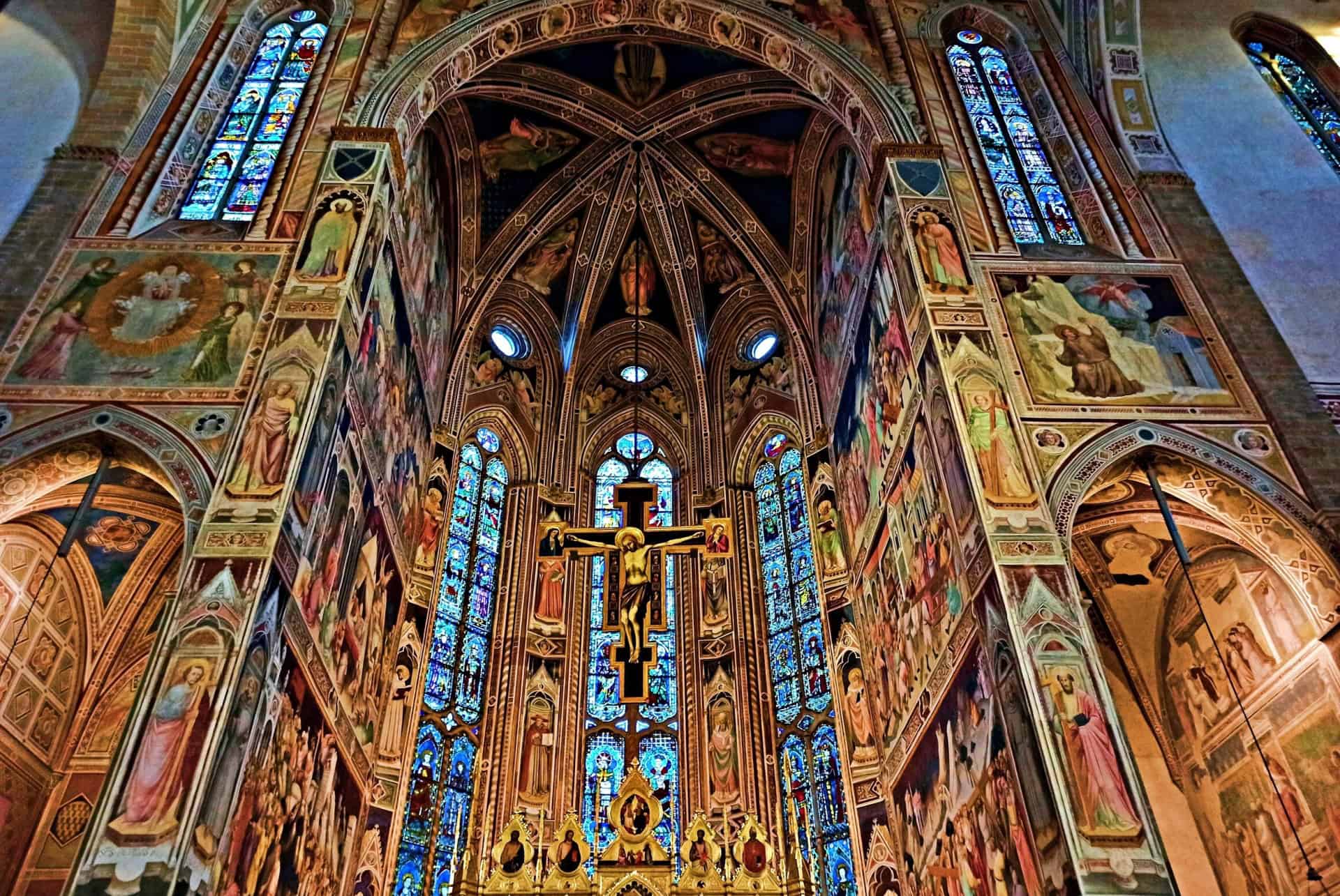interieur basilique santa croce