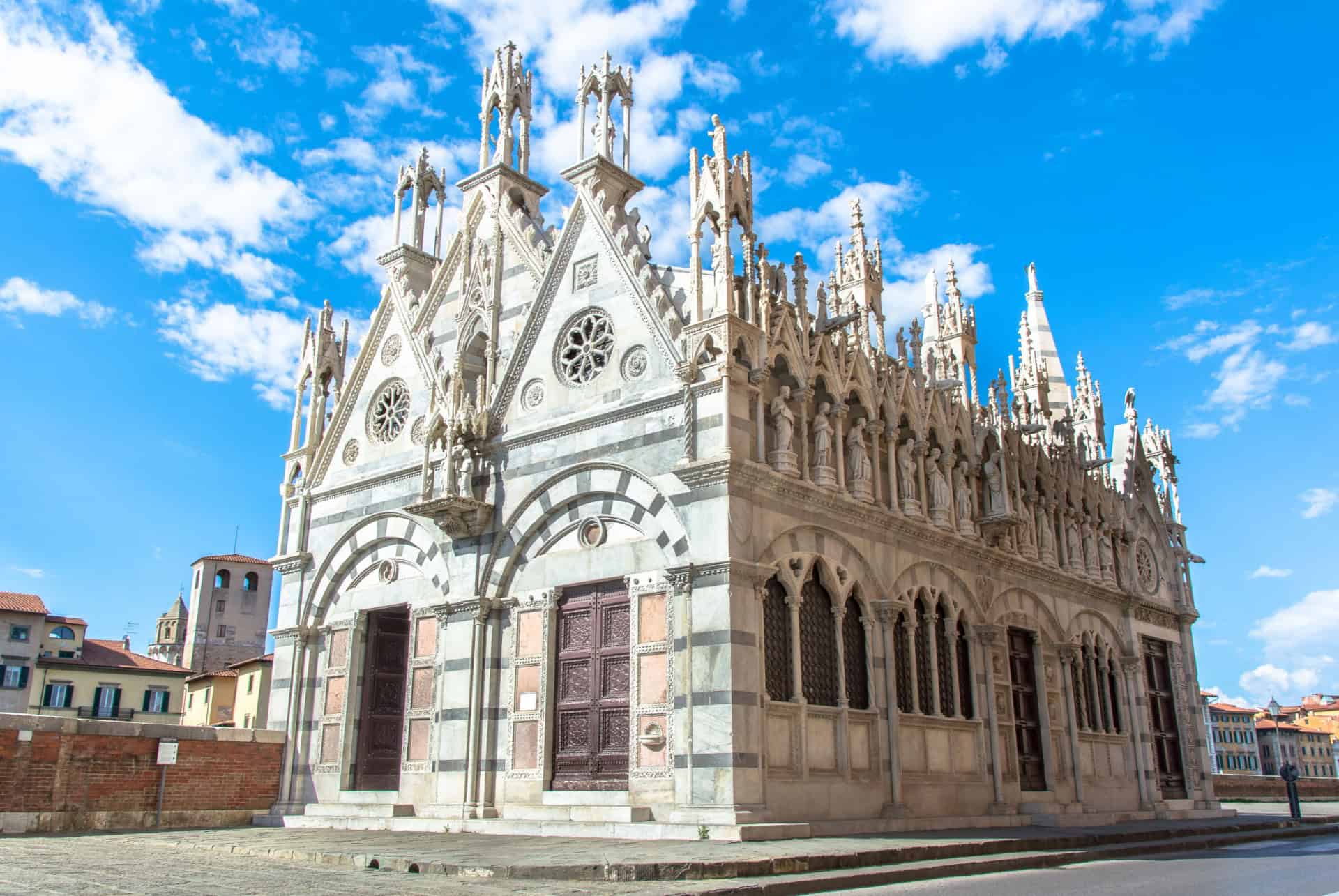 eglise santa maria della spina