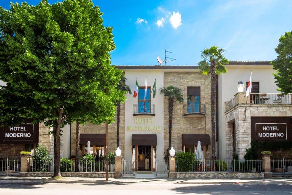 hotel moderno