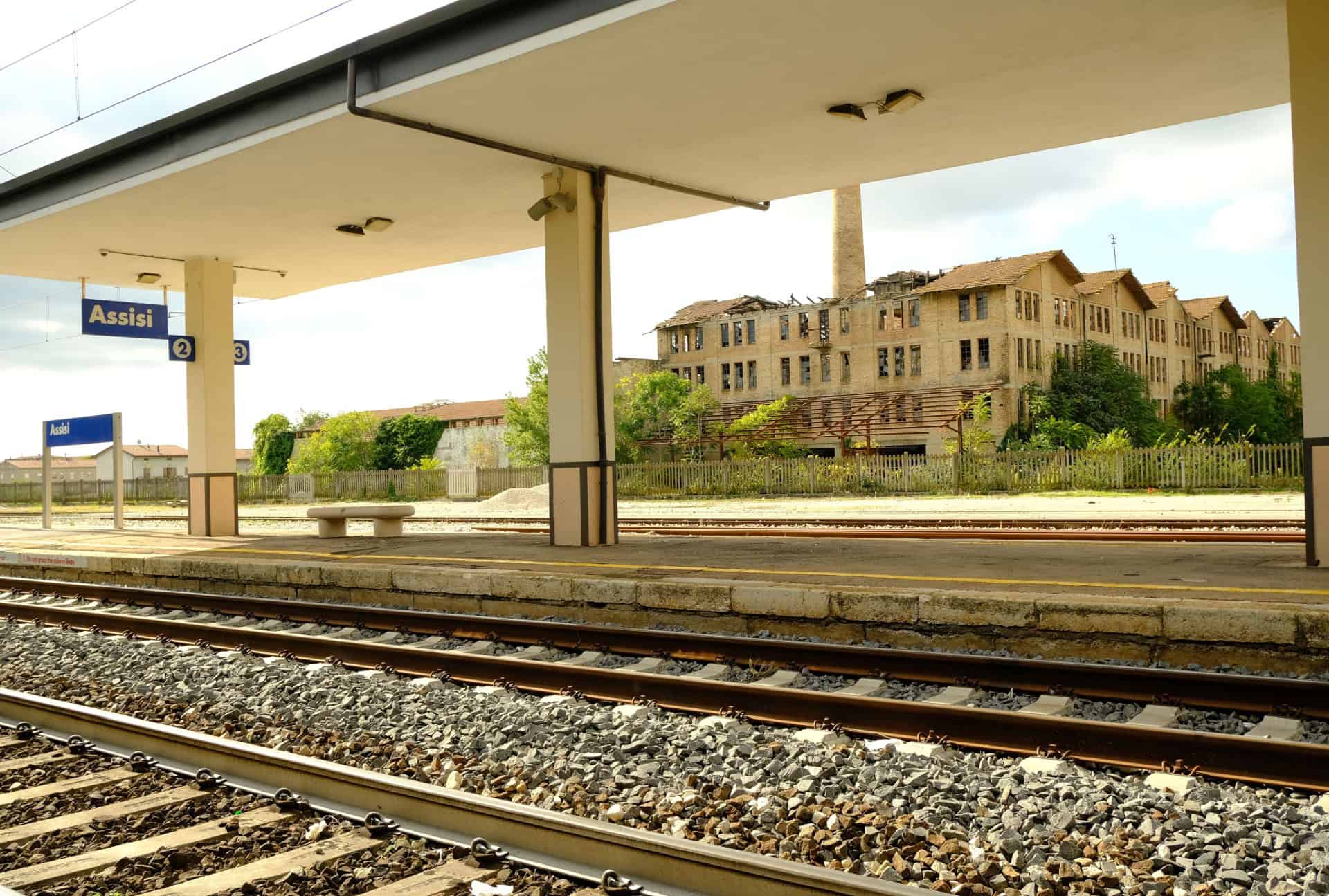 ou dormir pres de la gare dassise