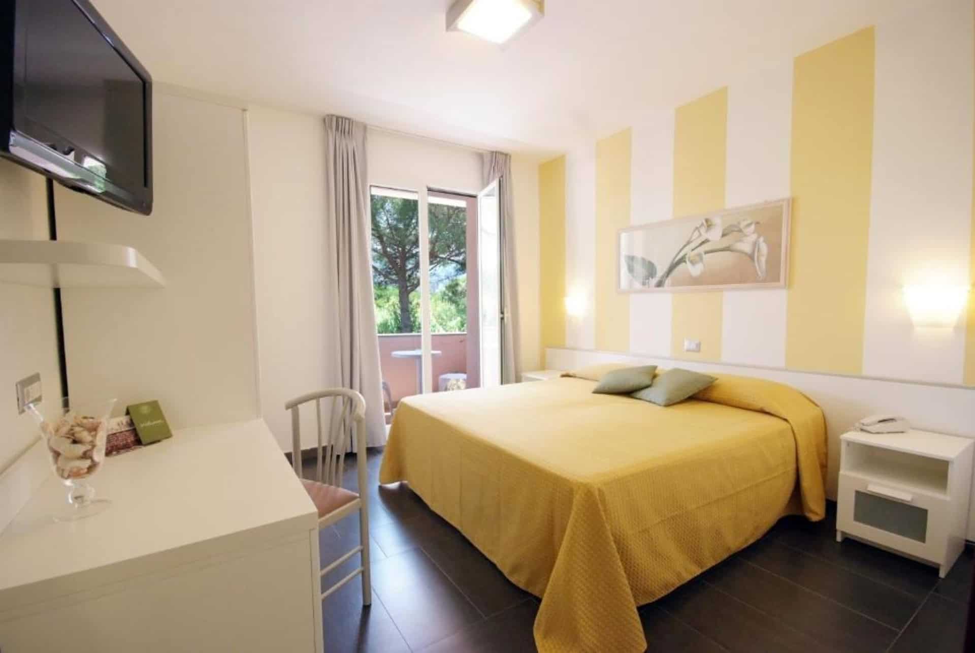 hotel dei coralli ou dormir sur lile delbe