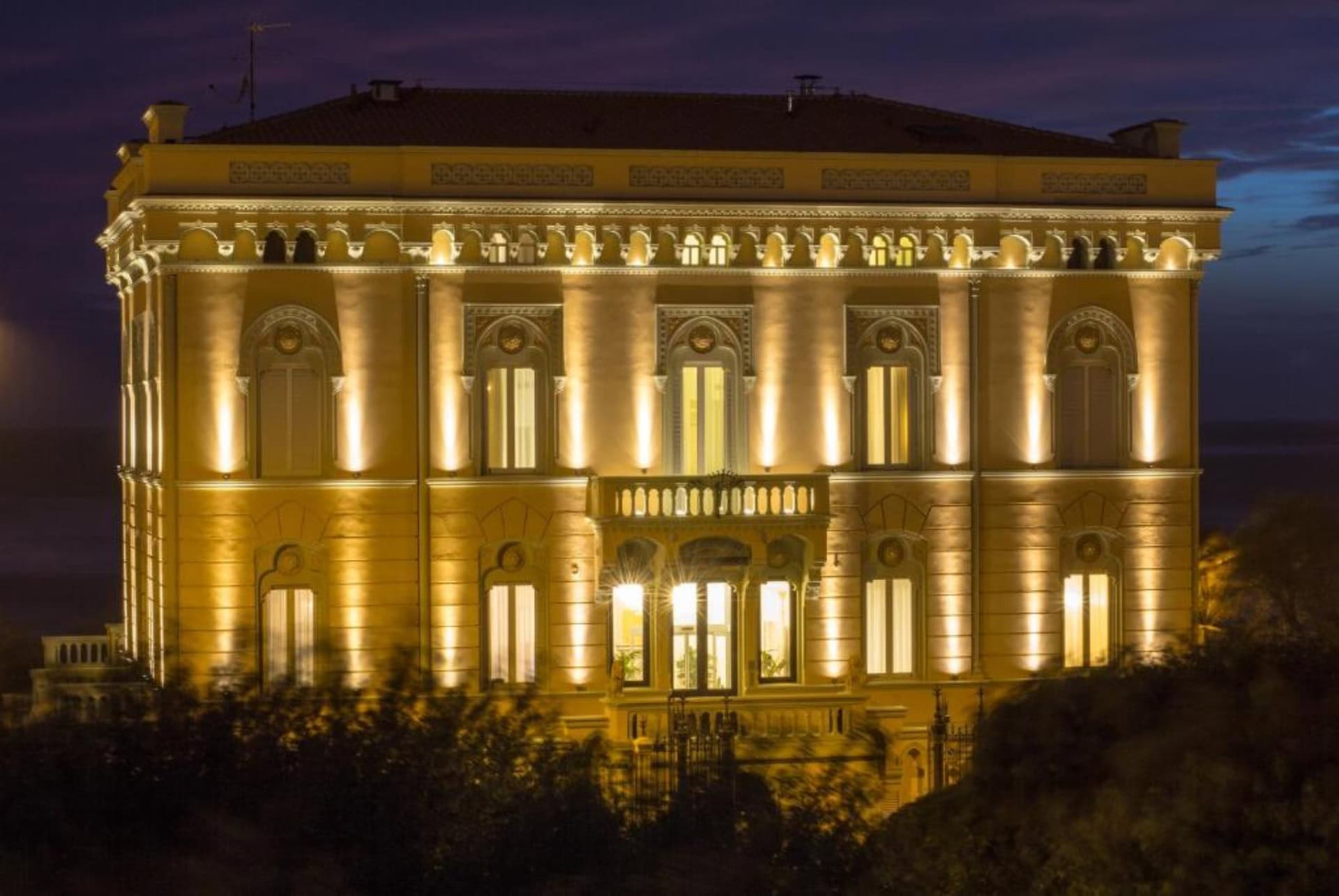 hotel universal livorno