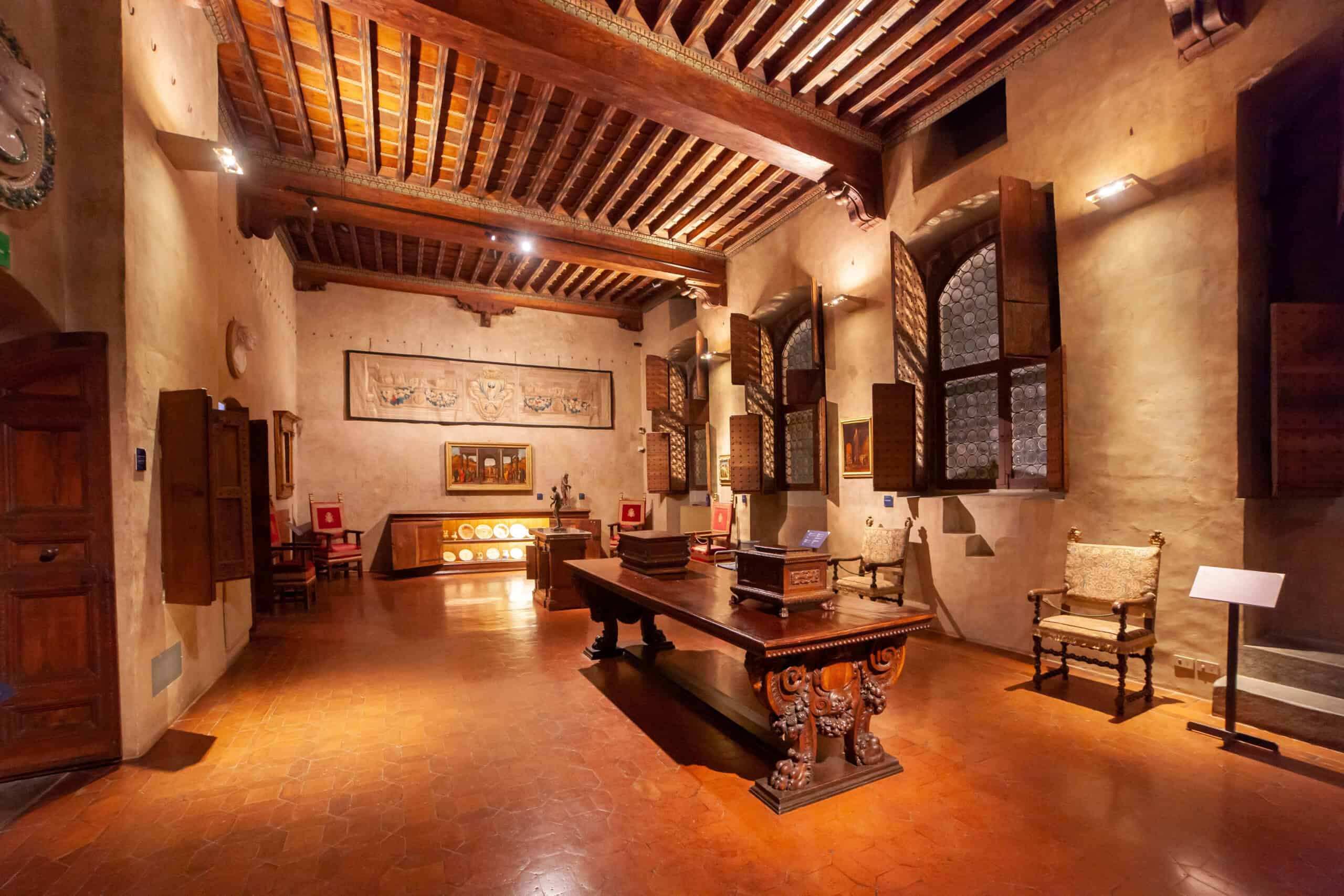 palazzo davanzati florence
