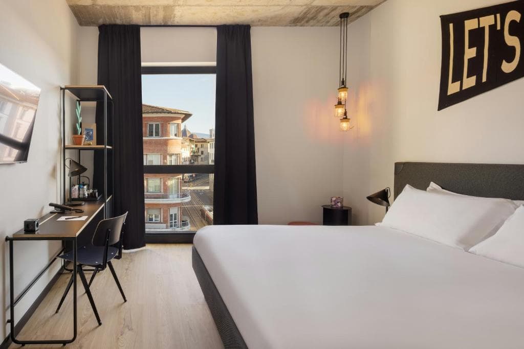 social hub belfiore florence hôtel avec piscine à Florence social hub belfiore florence